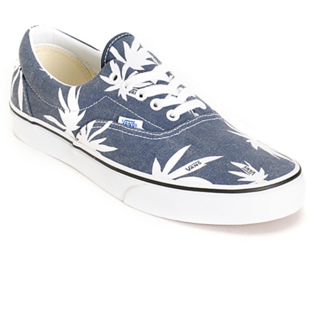 Van Doren Palms